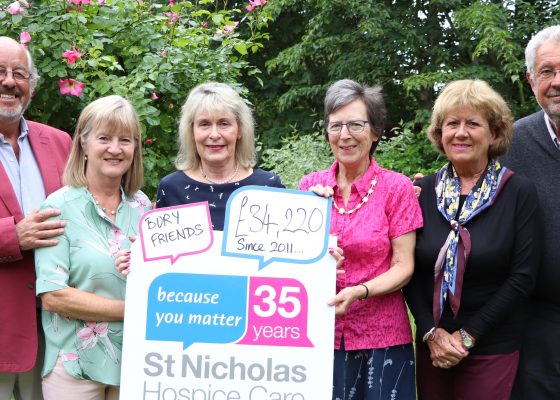 Friends deal all the right moves to raise funds for local hospice