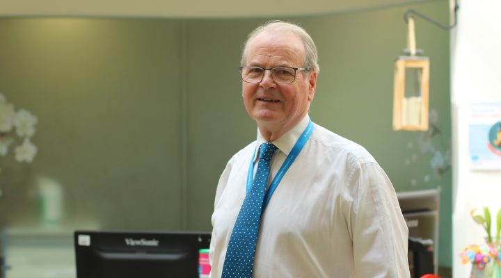 hospice volunteer Hugh, on the ward reception