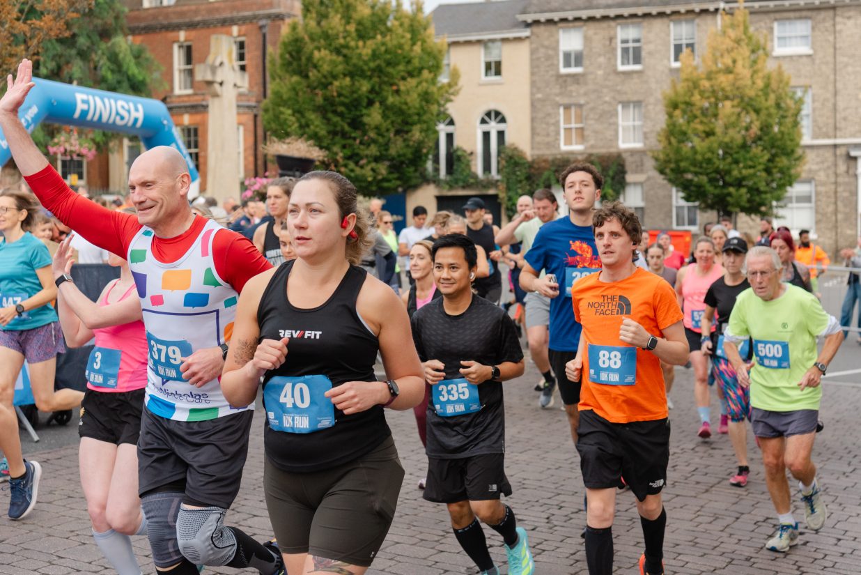 10K runners raise more than £30,000 for us