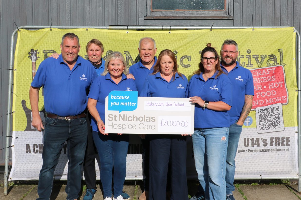 Community support raises £21,000 for local hospice