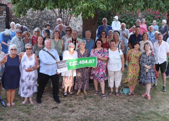 The Hidden Gardens of Bury raises a grand total of £22,484 for local hospice care
