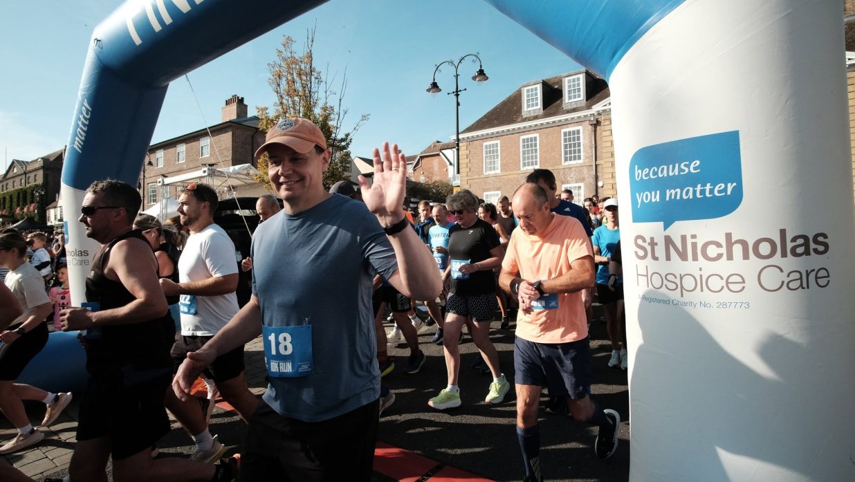 Hundreds take part in St Nicholas Hospice Care 10K Run